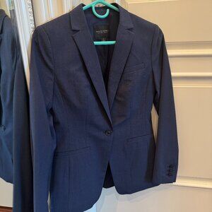 New Banana Republic Navy Blue Blazer in style "Long and Lean"